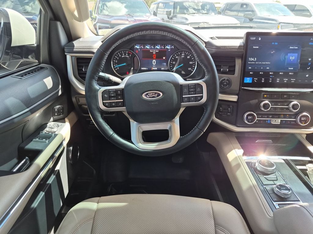 2023 Ford Expedition Max XLT