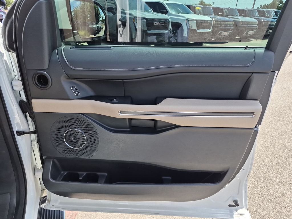 2023 Ford Expedition Max XLT