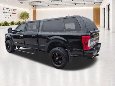 2017 Ford Super Duty F-350 SRW Platinum 4WD Crew Cab 6.75' Box