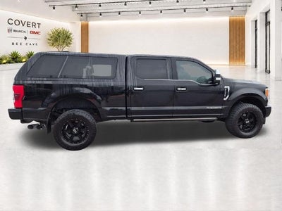2017 Ford Super Duty F-350 SRW Platinum 4WD Crew Cab 6.75' Box