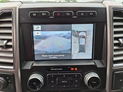 2017 Ford Super Duty F-350 SRW Platinum 4WD Crew Cab 6.75' Box