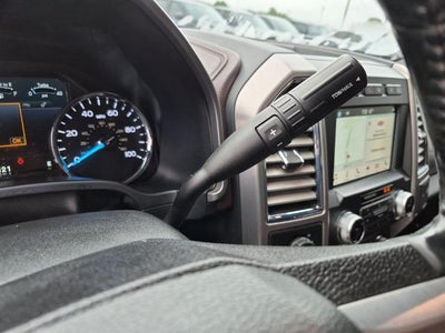 2017 Ford Super Duty F-350 SRW Platinum 4WD Crew Cab 6.75' Box