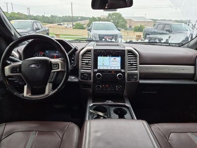 2017 Ford Super Duty F-350 SRW Platinum 4WD Crew Cab 6.75' Box