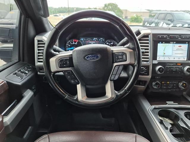 2017 Ford Super Duty F-350 SRW Platinum 4WD Crew Cab 6.75' Box