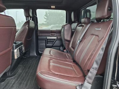 2017 Ford Super Duty F-350 SRW Platinum 4WD Crew Cab 6.75' Box