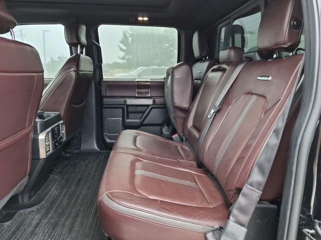 2017 Ford Super Duty F-350 SRW Platinum 4WD Crew Cab 6.75' Box