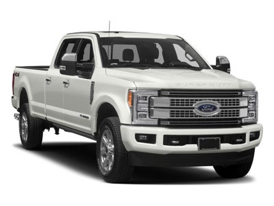 2017 Ford Super Duty F-350 SRW Platinum 4WD Crew Cab 6.75' Box