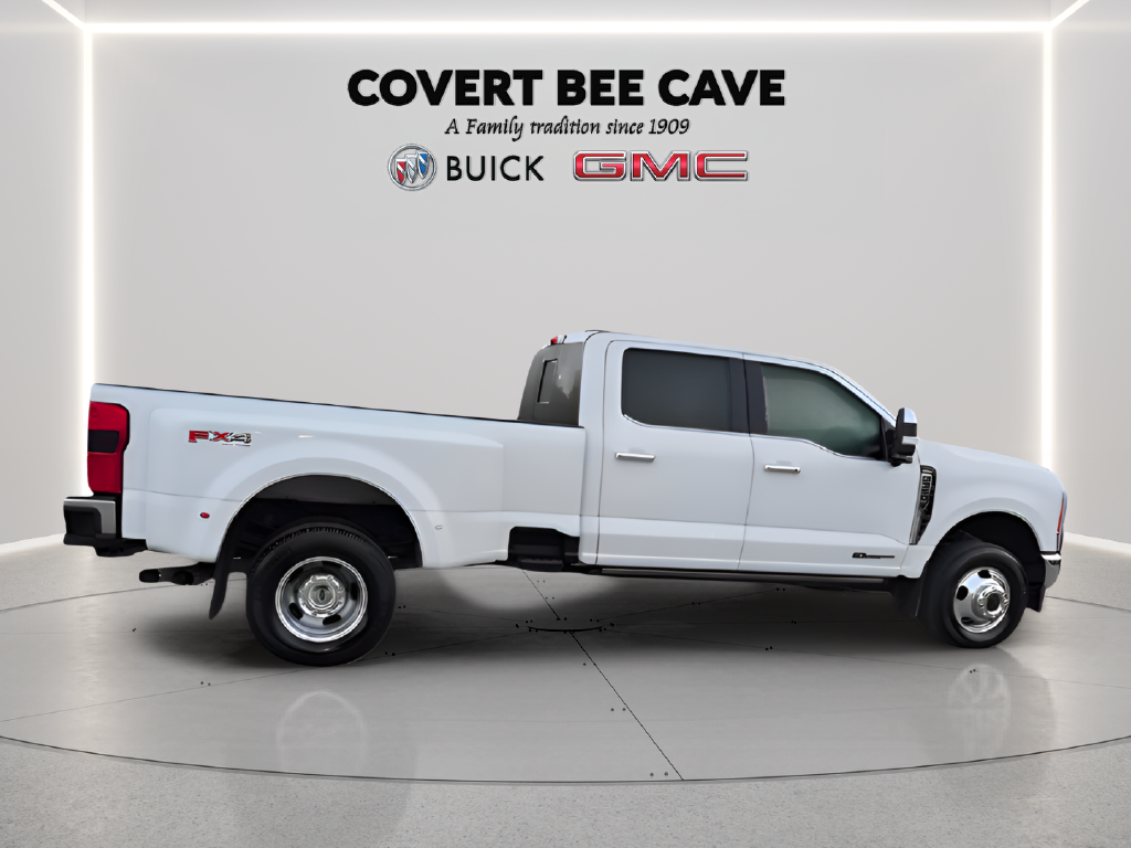 2023 Ford F-350SD Lariat