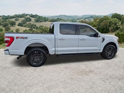 2022 Ford F-150 LARIAT 4WD SuperCrew 5.5' Box