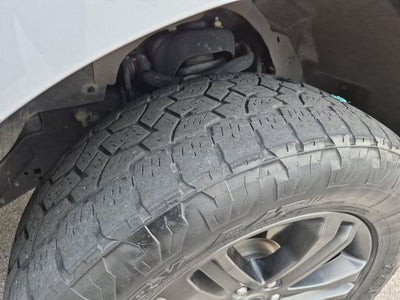 2022 Ford F-150 LARIAT 4WD SuperCrew 5.5' Box