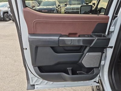 2022 Ford F-150 LARIAT 4WD SuperCrew 5.5' Box