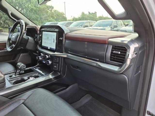 2022 Ford F-150 LARIAT 4WD SuperCrew 5.5' Box