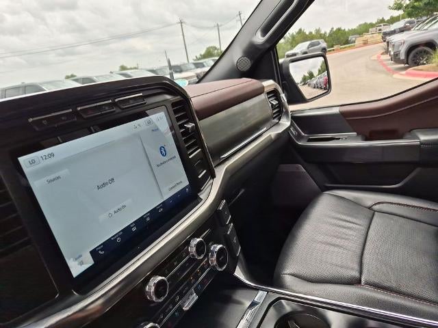 2022 Ford F-150 LARIAT 4WD SuperCrew 5.5' Box