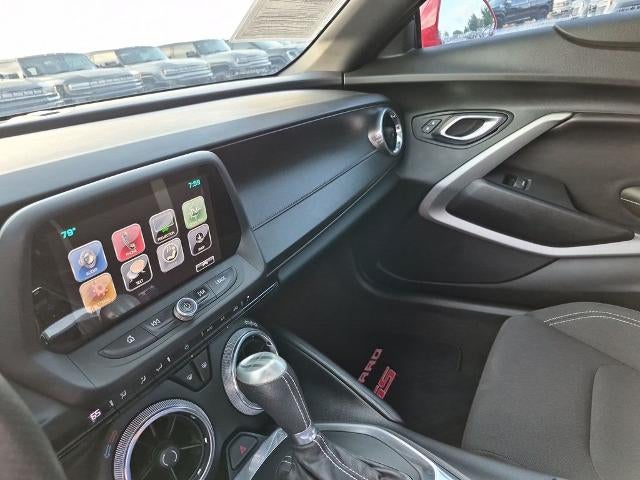 2017 Chevrolet Camaro 2dr Coupe 1SS