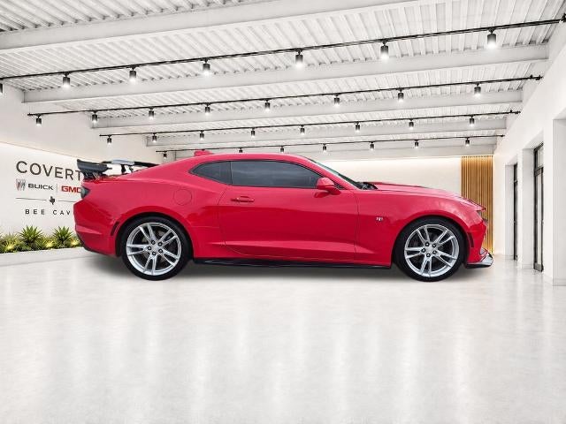 2019 Chevrolet Camaro 2dr Coupe 2SS