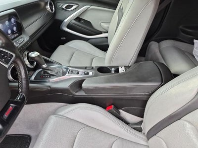 2019 Chevrolet Camaro 2dr Coupe 2SS