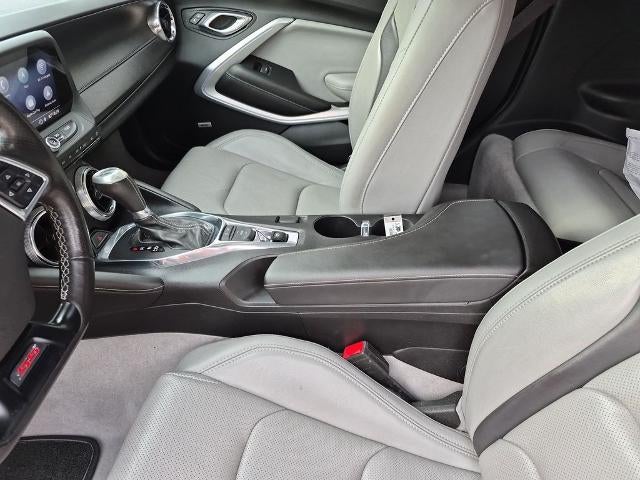 2019 Chevrolet Camaro 2dr Coupe 2SS