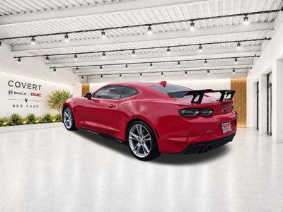 2019 Chevrolet Camaro 2dr Coupe 2SS