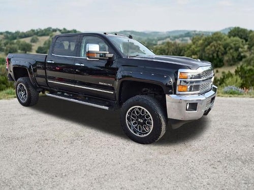 2018 Chevrolet Silverado 2500 HD Crew Cab Standard Box 4-Wheel Drive LTZ