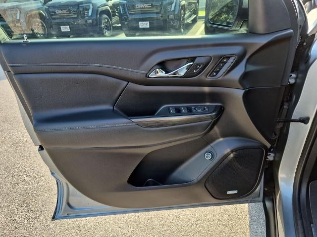 2023 GMC Acadia FWD SLT