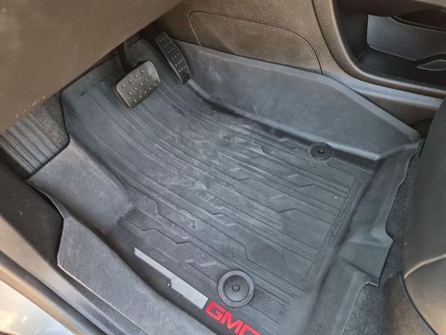 2023 GMC Acadia FWD SLT