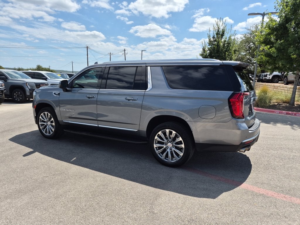 2022 GMC Yukon XL Denali