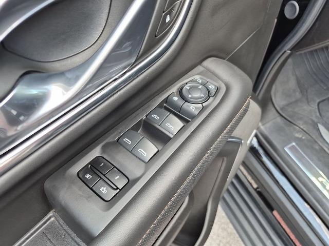 2024 GMC Yukon 4WD 4dr AT4