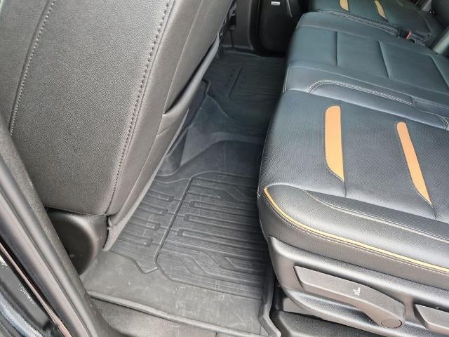 2024 GMC Yukon 4WD 4dr AT4