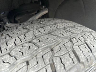 2025 GMC Yukon 4WD 4dr AT4