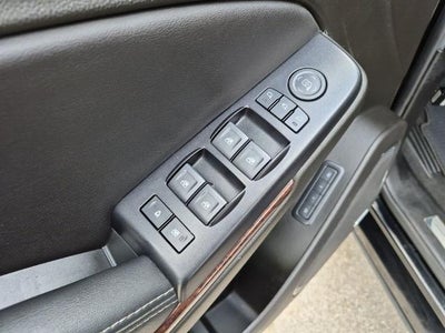 2019 GMC Yukon XL 4WD 4dr SLT