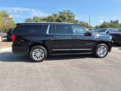 2023 GMC Yukon XL SLT