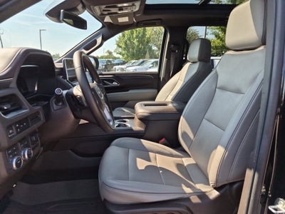 2023 GMC Yukon XL SLT
