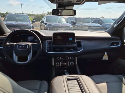 2023 GMC Yukon XL SLT