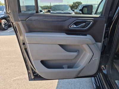 2023 GMC Yukon XL SLT