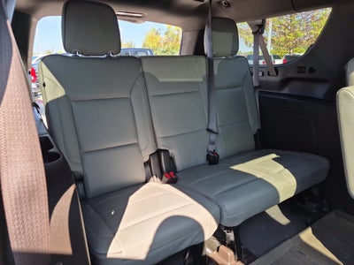 2023 GMC Yukon XL SLT