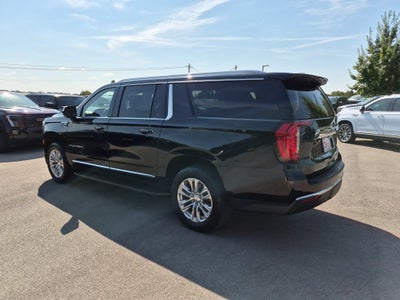 2023 GMC Yukon XL SLT