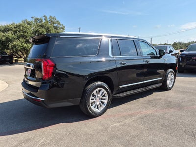 2023 GMC Yukon XL SLT