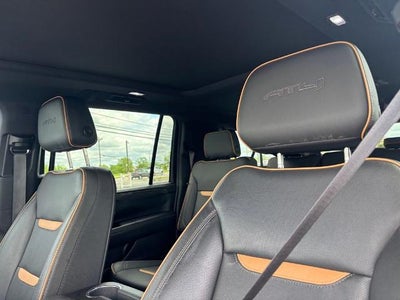 2022 GMC Yukon XL 4WD 4dr AT4