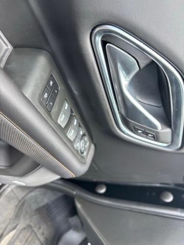 2022 GMC Yukon XL 4WD 4dr AT4