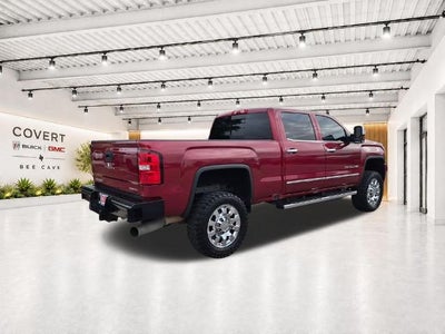 2018 GMC Sierra 2500 HD Crew Cab Standard Box 4-Wheel Drive Denali