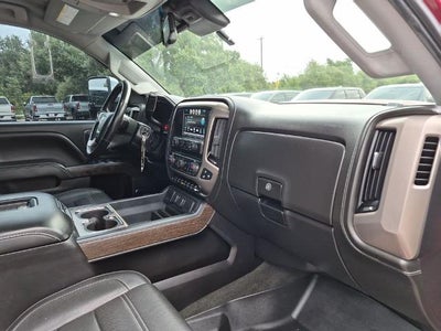 2018 GMC Sierra 2500 HD Crew Cab Standard Box 4-Wheel Drive Denali