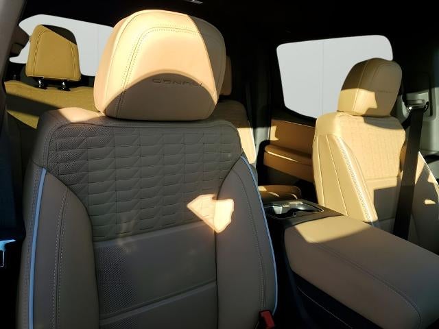2026 GMC Sierra EV e4WD Crew Cab Standard Range Denali
