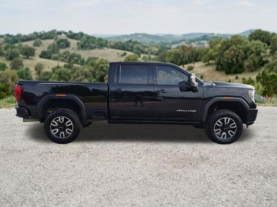 2022 GMC Sierra 2500 HD Crew Cab Standard Box 4-Wheel Drive AT4