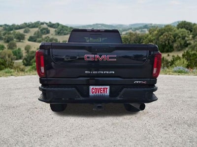 2022 GMC Sierra 2500 HD Crew Cab Standard Box 4-Wheel Drive AT4