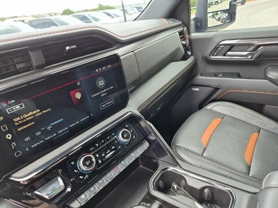 2024 GMC Sierra 2500 HD Crew Cab Standard Box 4-Wheel Drive AT4
