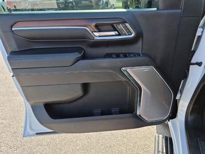 2024 GMC Sierra 2500 HD Crew Cab Standard Box 4-Wheel Drive Denali