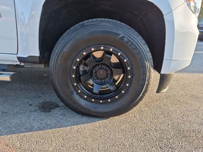 2022 GMC Canyon Crew Cab Short Box 4-Wheel Drive Denali