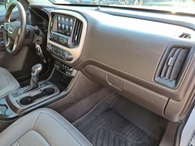 2022 GMC Canyon Crew Cab Short Box 4-Wheel Drive Denali