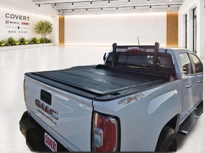 2022 GMC Canyon Crew Cab Short Box 4-Wheel Drive Denali
