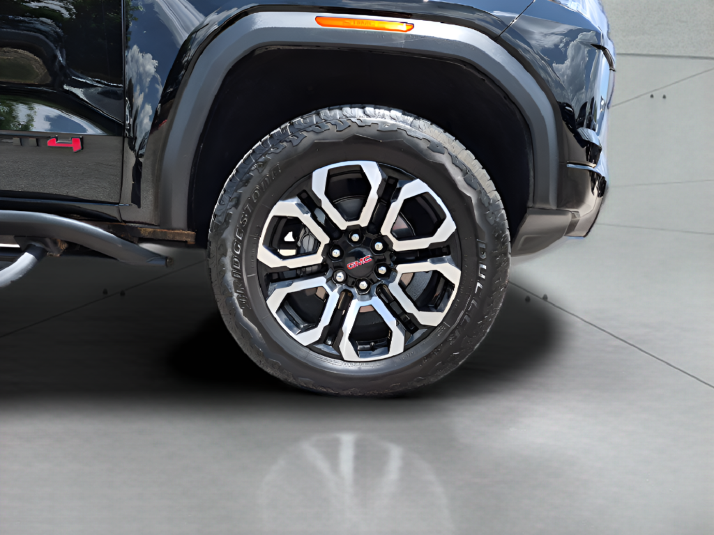 2025 GMC Canyon AT4
